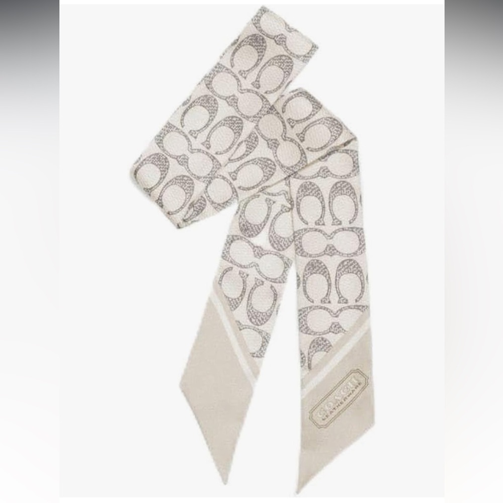Coach Vintage Signature C Printed Silk Skinny
